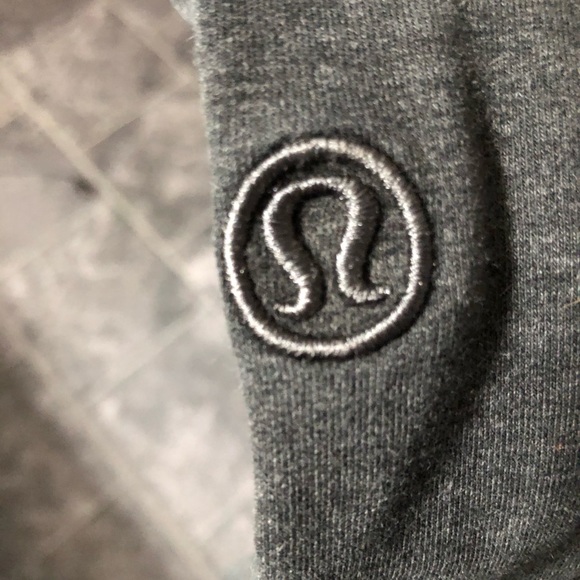 Lululemon relaxed fix charcoal pants size 8 - Picture 5 of 8